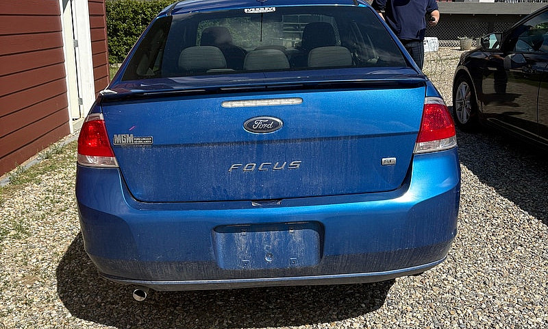 2010 Ford Focus...