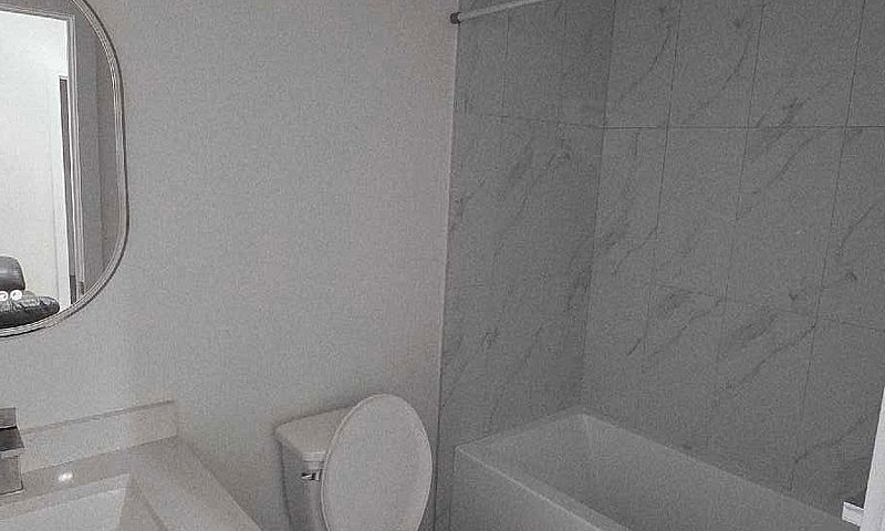 2 Bedroom Basement F...