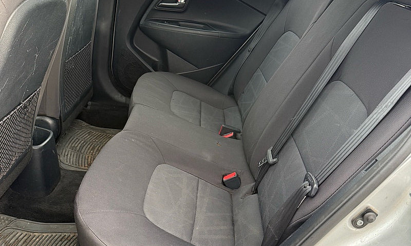 2015 Kia Rio...