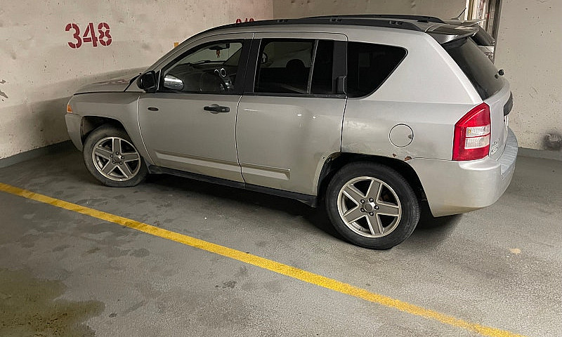 2009 Jeep 4X4...