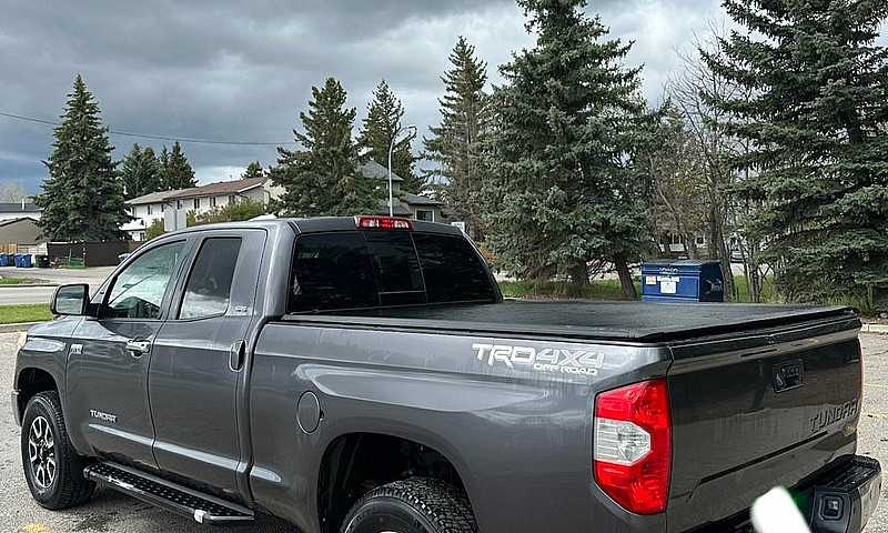 2017 Toyota Tundra  ...