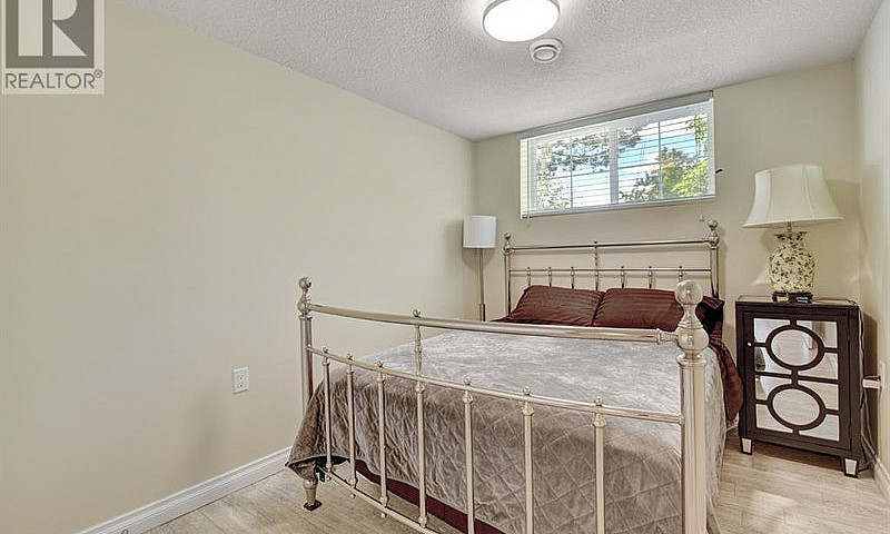 9634 – 107 Avenue – ...