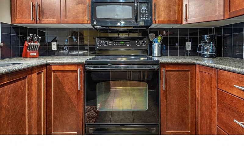 2 Bedroom, 2 Bath Co...