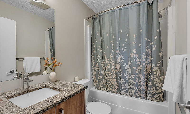 Sage Hill Apartment ...
