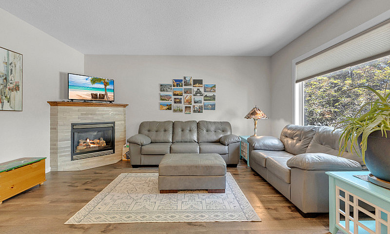 Updated 2-Storey In ...