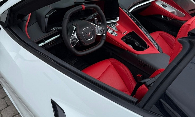 2025 Corvette Stingr...
