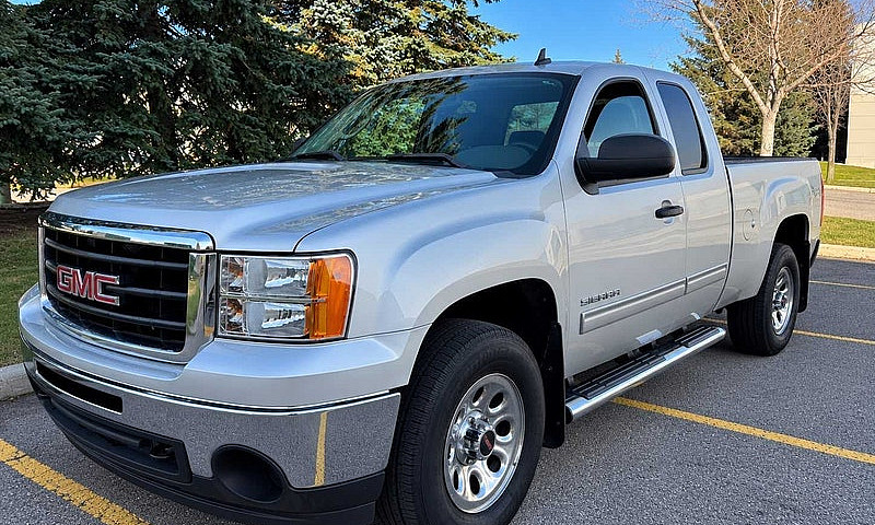 2011 Gmc Sierra 4X4...