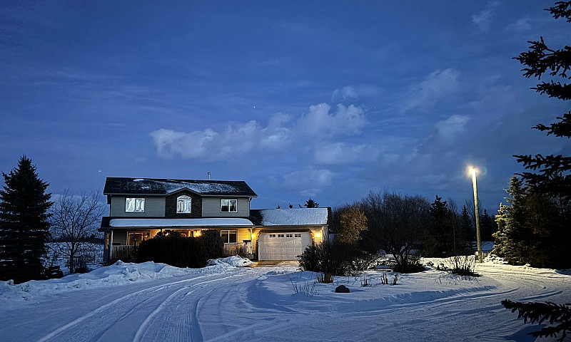Beautiful Acreage Wi...