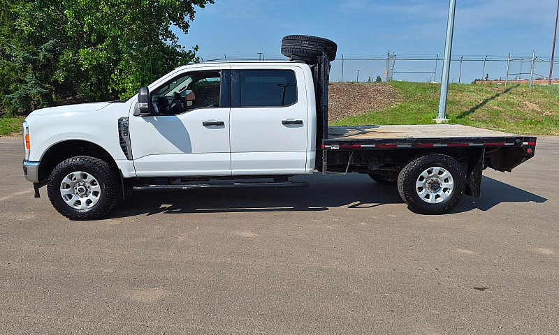 2023 Ford F350  Flat...