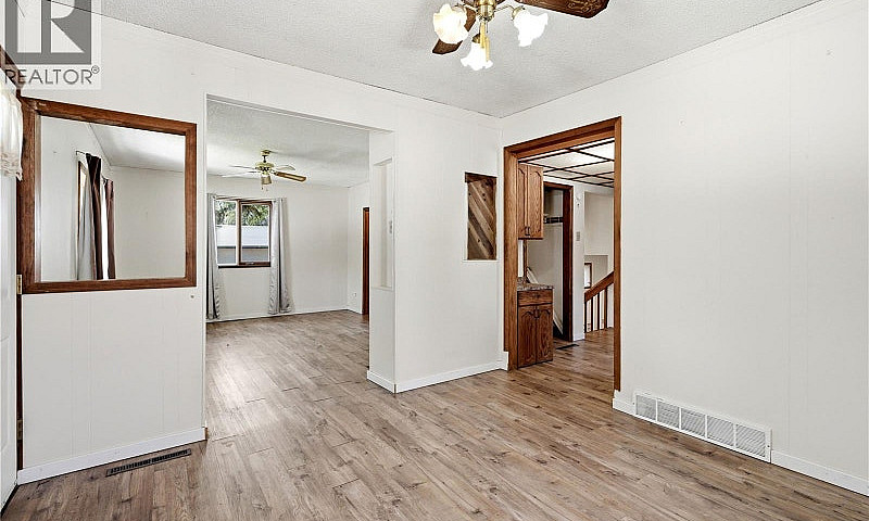 100 Cruise Street - ...