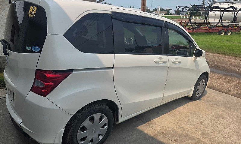 Honda Wheelchair Van...