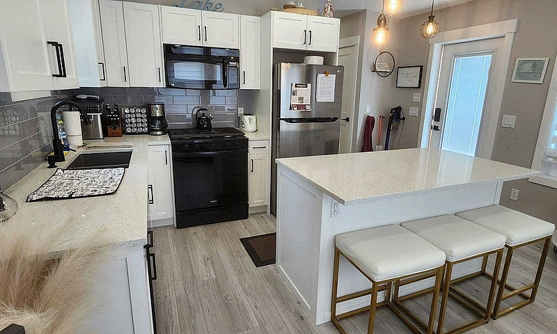 Cabin For Sale At Hu...