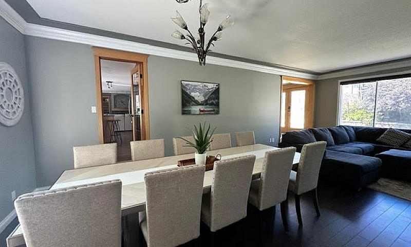 5 Bedrooms, 4 Bathro...
