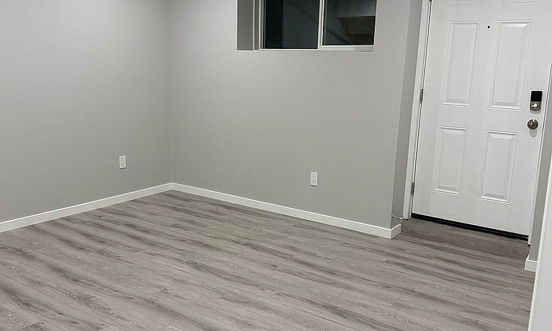 2 Bedrooms 2 Bathroo...