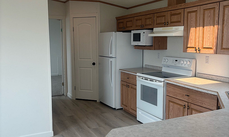 Mobile Home To Be Mo...