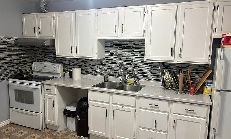 2 Bright Bedrooms Av...