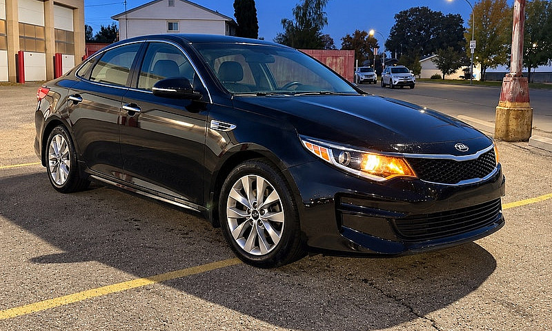 2017 Kia Optima...