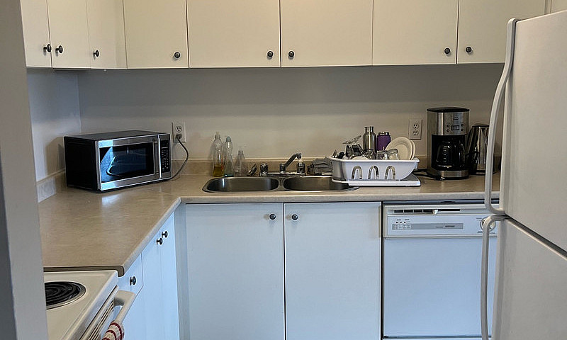 Apartment Sublet...