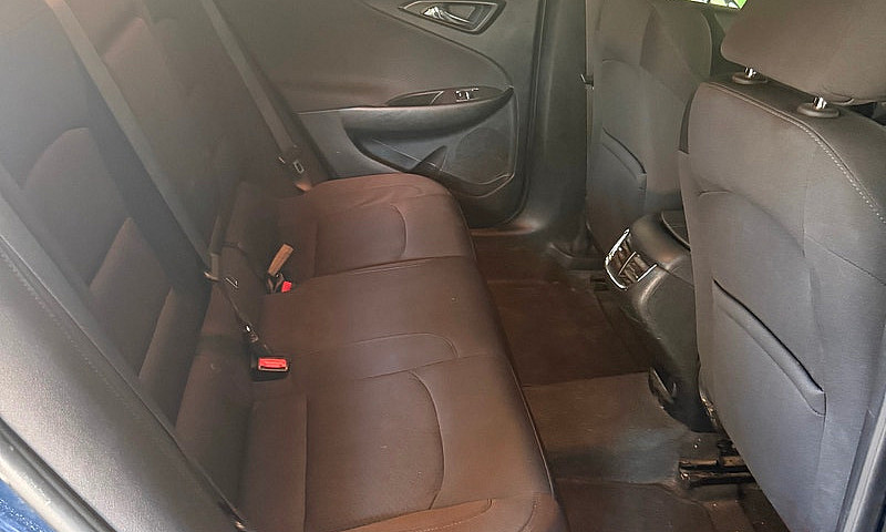 2019 Chevy Malibu Lt...