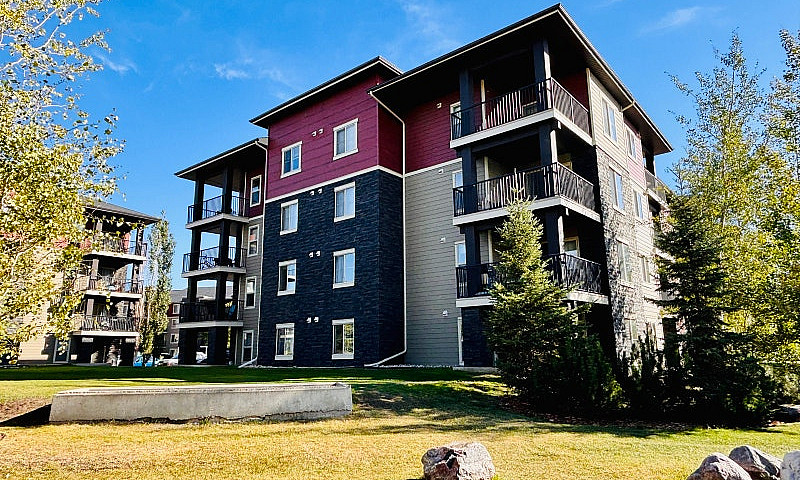 Bright 2 Bedroom, 2 ...
