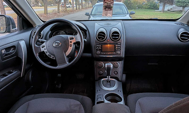 Nissan Rogue ...