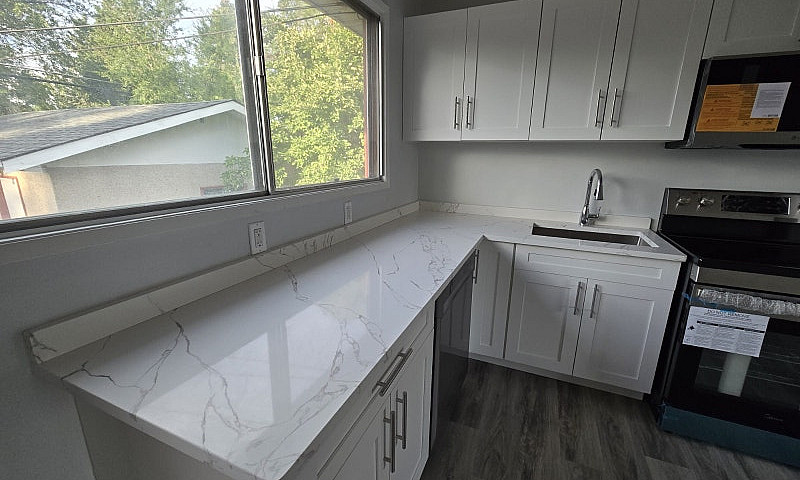  4 Bedrooms • 2 Bath...