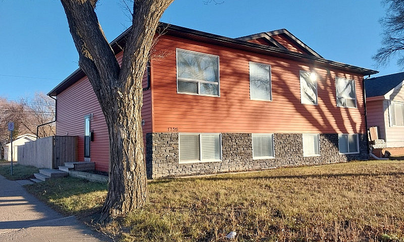 Modern 4Bed, 3Bath B...