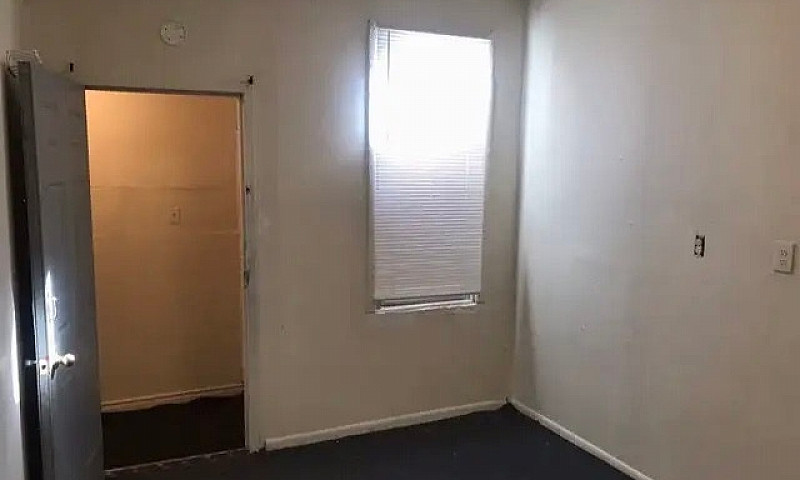 7 Unit West End Inco...