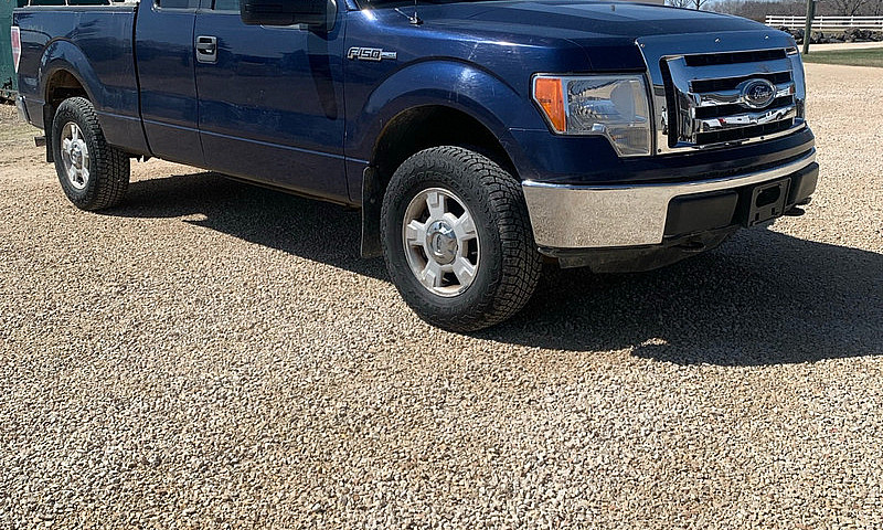2012 Ford F150 4X4...