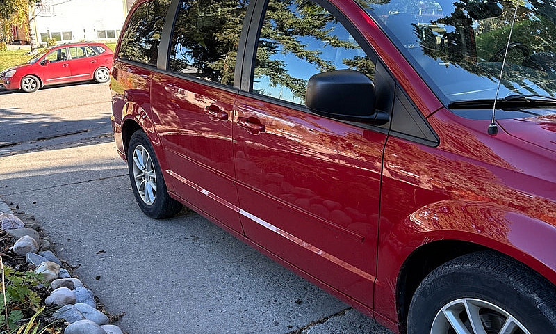  2013  Dodge Grand C...