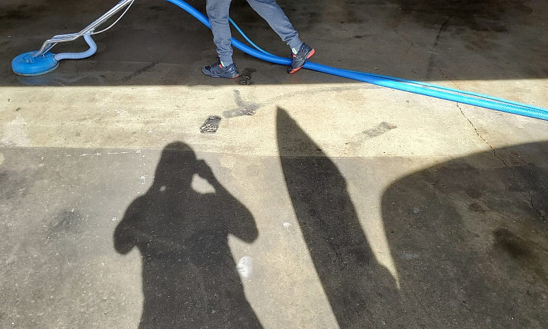 Carpet Cleaning Truc...