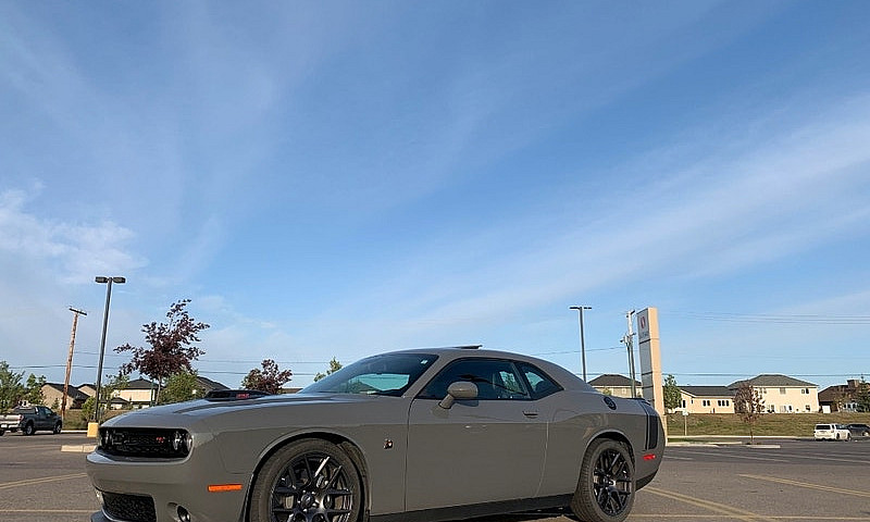 2017 Dodge Challenge...
