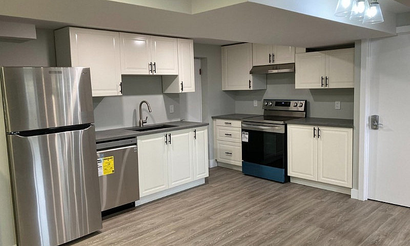 2 Bed Lower Unit For...
