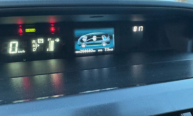 2018 Toyota Prius V ...