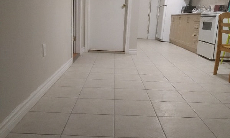 Sheppard/Vp 2Br Nice...