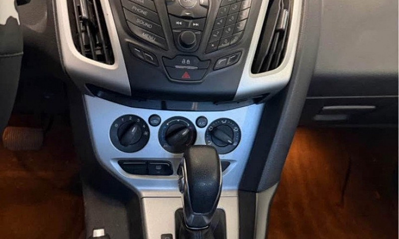 2014 Ford Focus...