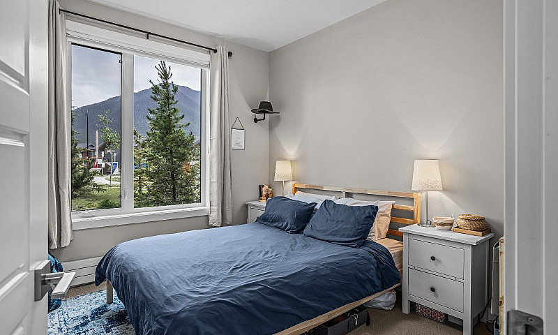 Former Showhome With...