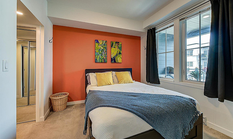 Two Bedroom, Top Flo...