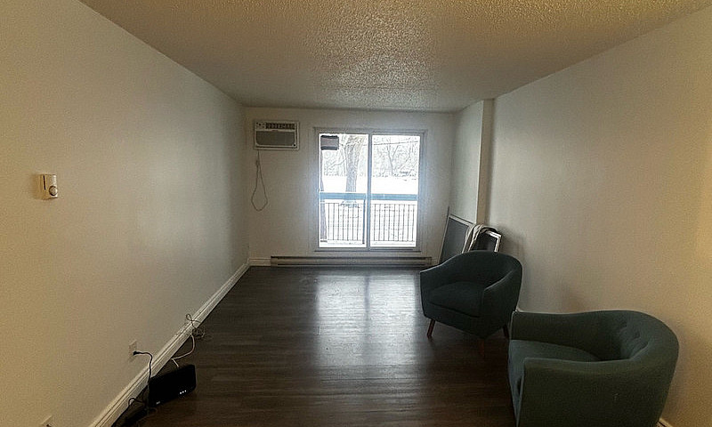 Sublet Apartment ...