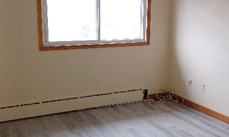 Beautiful Large 2 Br...