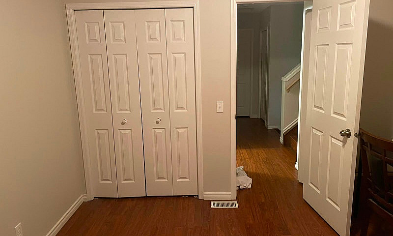 Room For Rent (Furni...