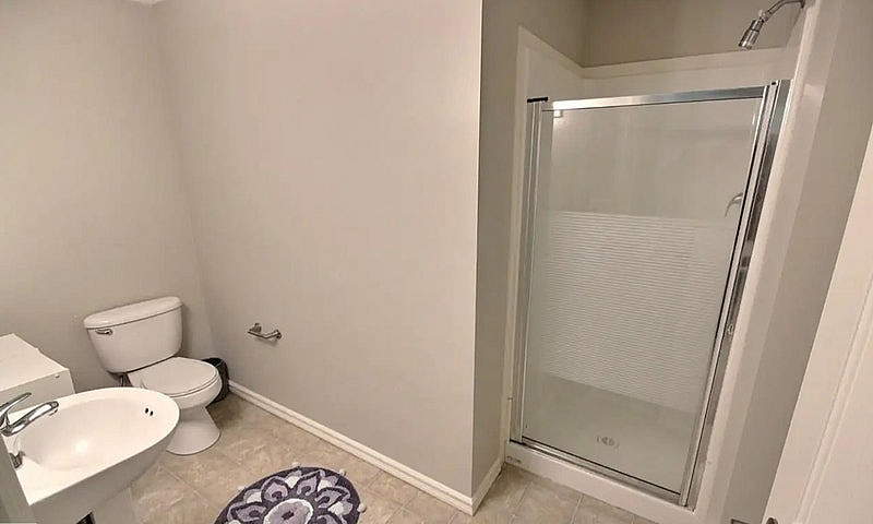 Furnished Private Ro...