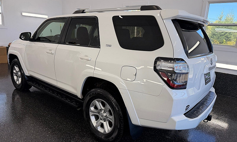 2020 Toyota 4Runnner...
