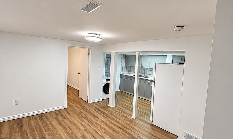 Updated 1-Bedroom Ba...