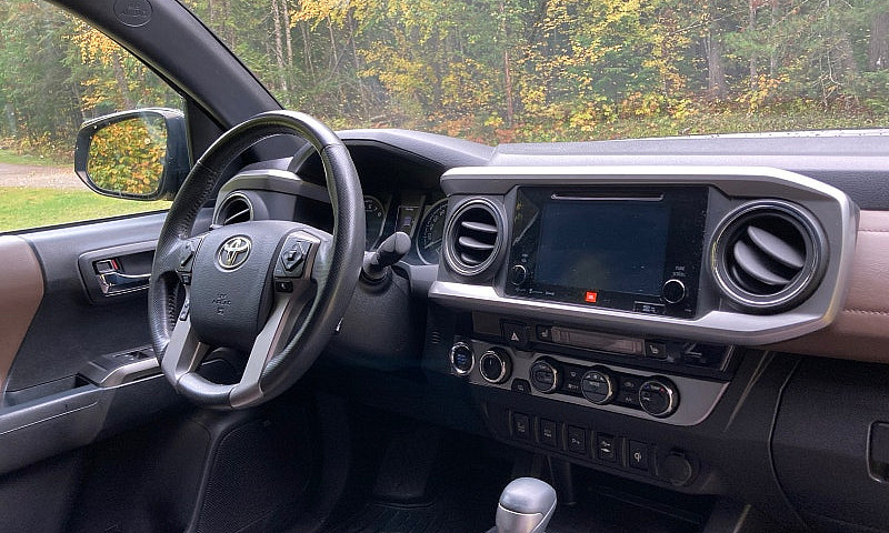 Toyota Tacoma Limite...