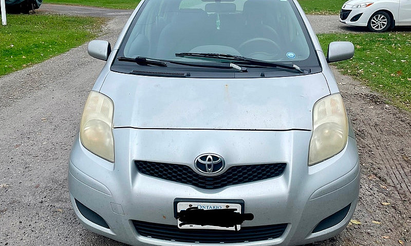 2009 Toyota Yaris...