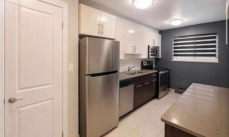 2 Bedroom Apartment-...