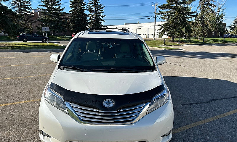 2015 Toyota Sienna L...
