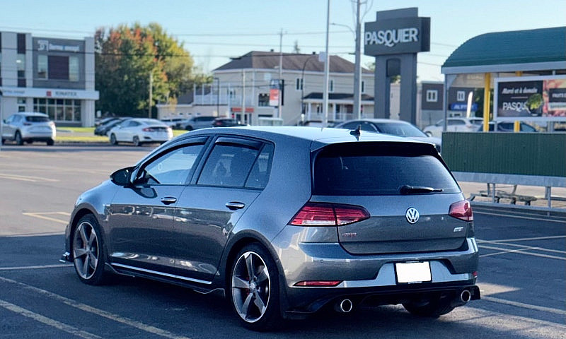  Volkswagen Golf Gti...