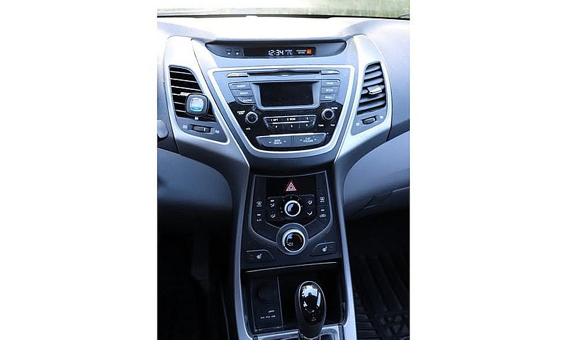 2014 Hyundai Elantra...
